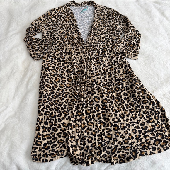 Posh Peanut Other - Posh Peanut Leopard Print Robe Size Large